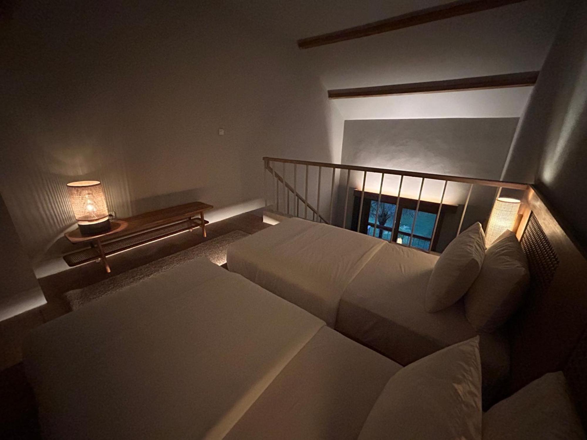 Umadewi Surf & Retreat Otel Pulukan Dış mekan fotoğraf