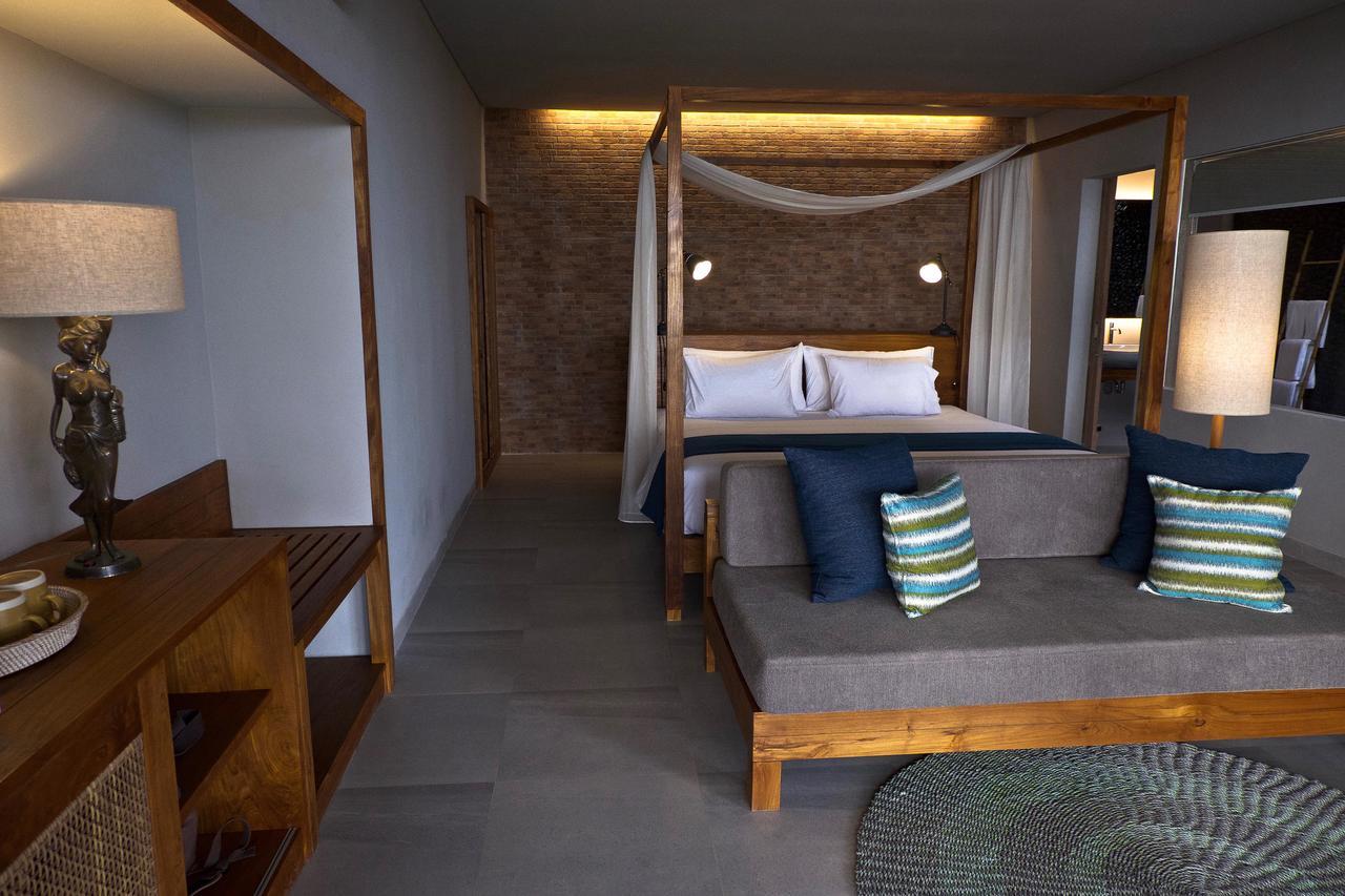 Umadewi Surf & Retreat Otel Pulukan Dış mekan fotoğraf