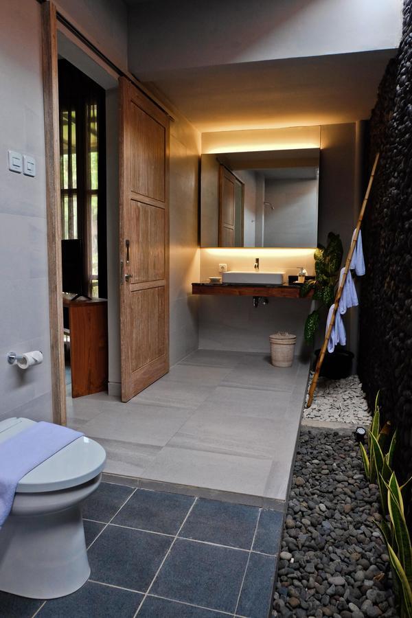 Umadewi Surf & Retreat Otel Pulukan Dış mekan fotoğraf