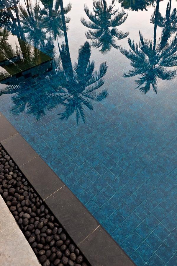 Umadewi Surf & Retreat Otel Pulukan Dış mekan fotoğraf